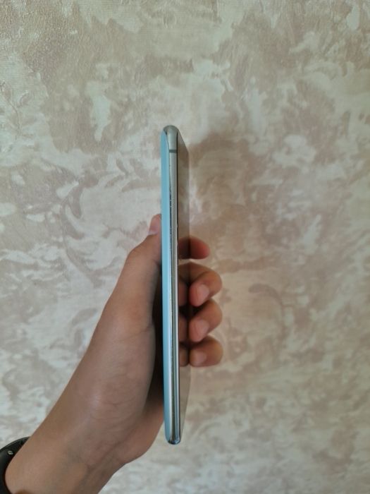 Продам самсунг с20фе