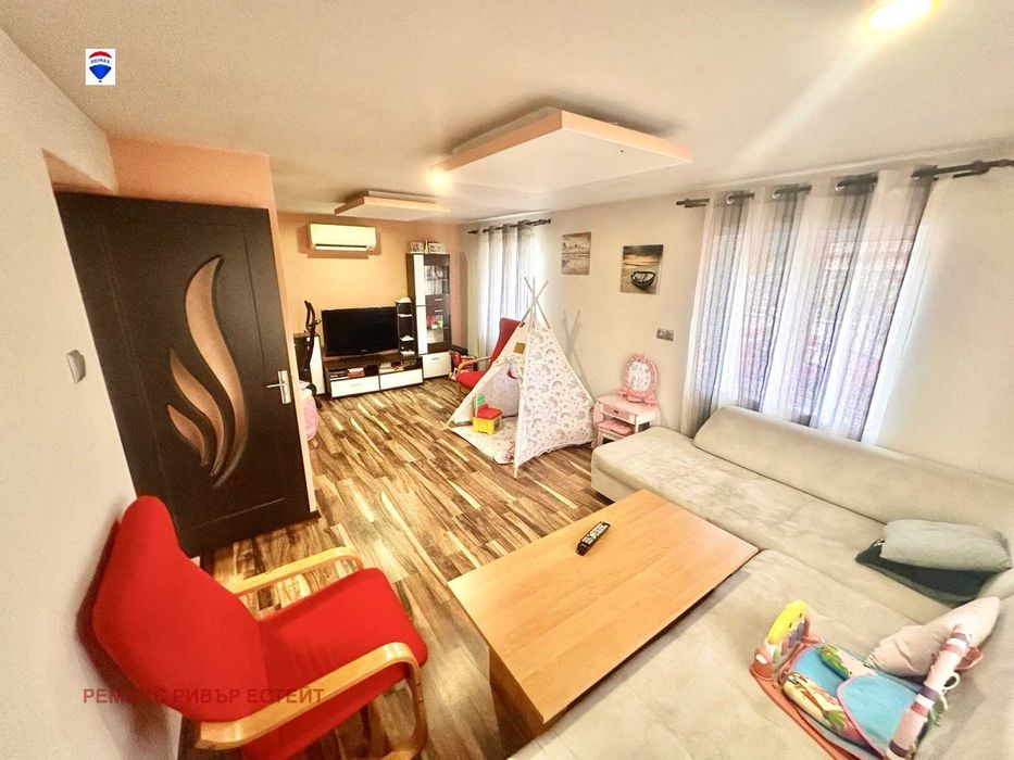 Къща в село Басарбово