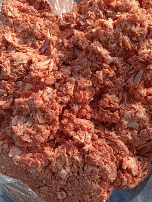 Продаются кости, фарш.