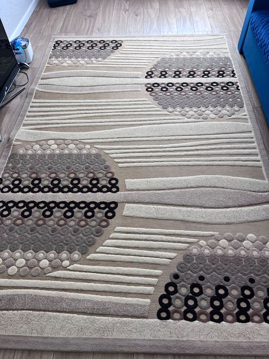 Продается ковер в идеальном состоянии!