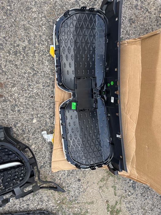 Решетка за BMW ix1 и за ix3