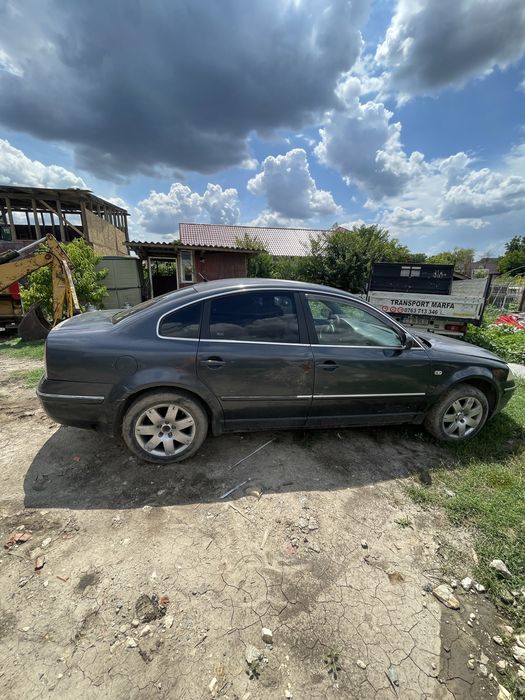 Passat b5.5 cu tot ce se vede in imagine cititi descrierea!
