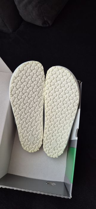 Чехли - номер 43.