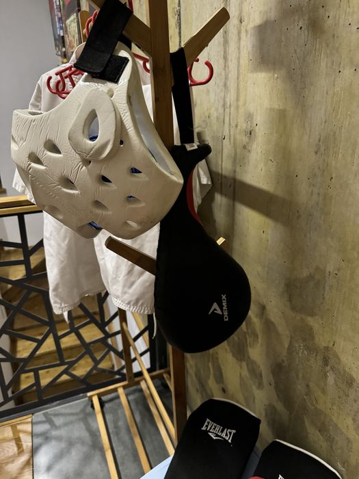 Кимоно, шлем и защита