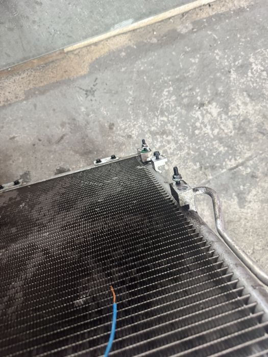 Kia bongo kanisaner radiyatir