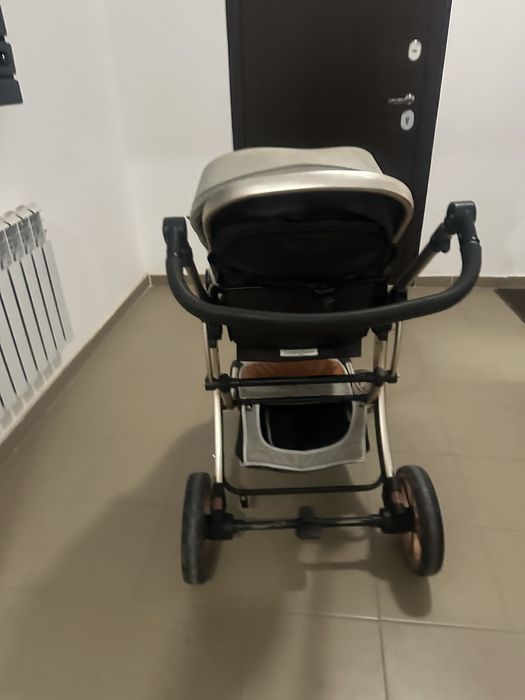 Продам коляску детскую