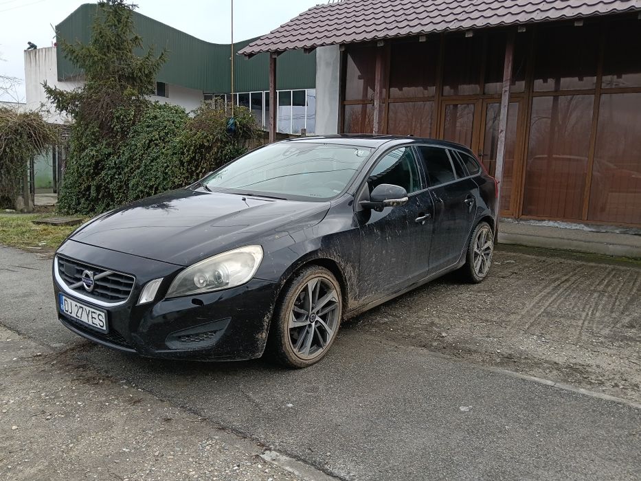 Volvo  v60  2011