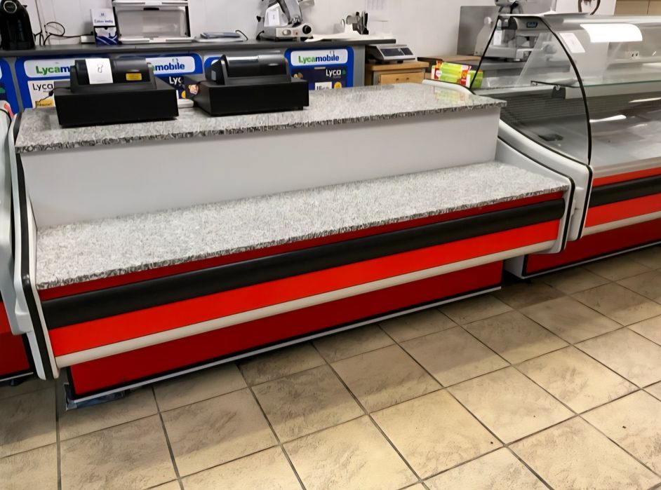 Echipamente market: vitrine frigorifice, frigidere, rafturi, feliator