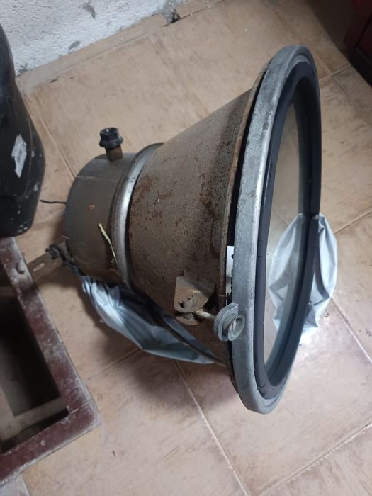 Lampa industriala Elba Mediaș în stare foarte bună 250 kw