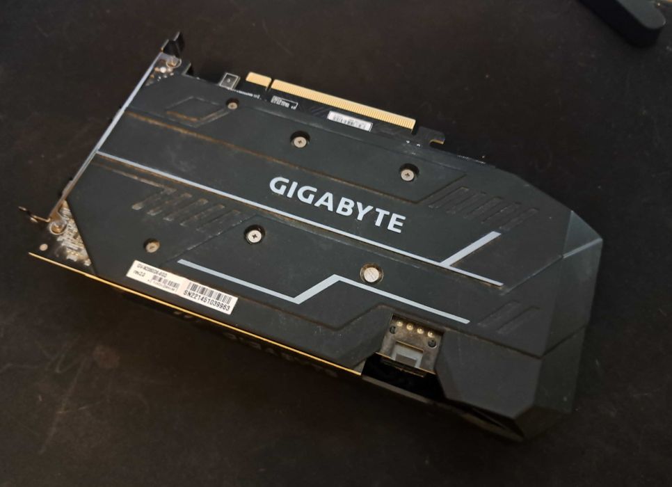 GIGABYTE GeForce RTX 2060 6GB D6