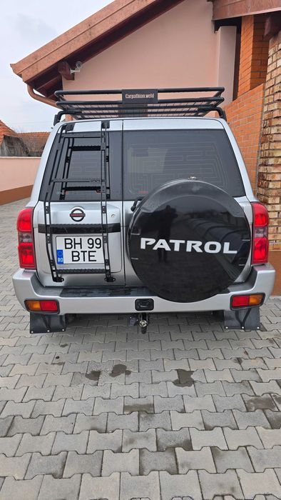 Nissan PATROL Y 61 2004