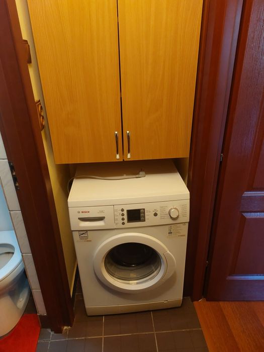 Persoana fizica închiriez apartament 2 camere