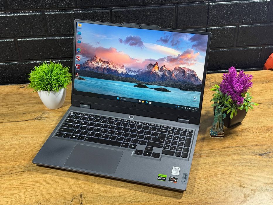 Lenova LOQ 15ARP9 Gaming