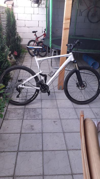 Vând Mountainbike Merida