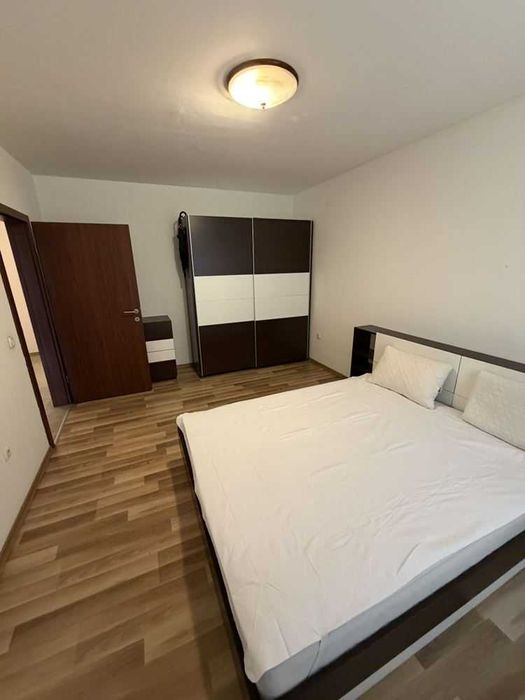 Дава се под наем Тристаен апартамент в Пловдив, Център - 110 кв.м за 498.27 € - Снимка #11