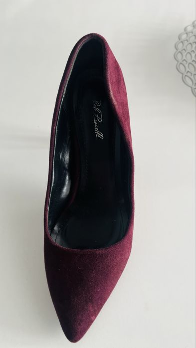 Обувки  цвят бордо