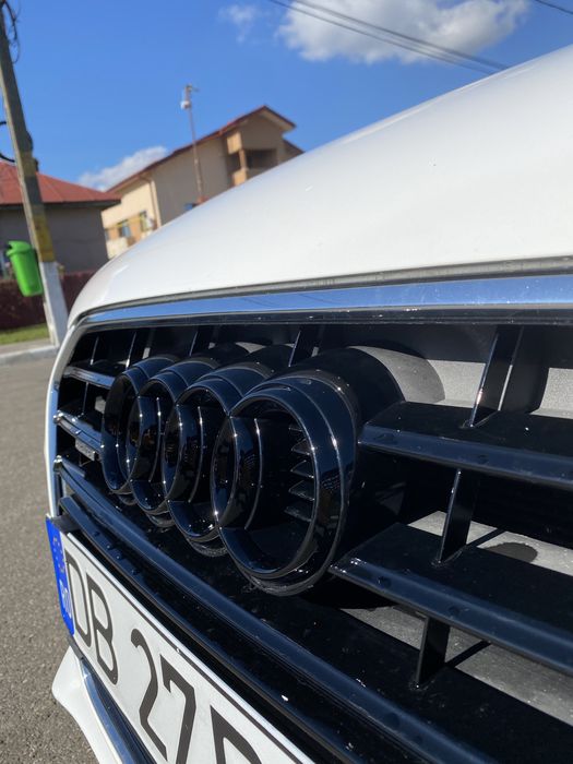 Sigla Emblema Negru Lucios Audi SET
