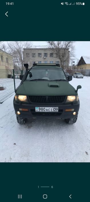 Продаю Митсубиси монтеро