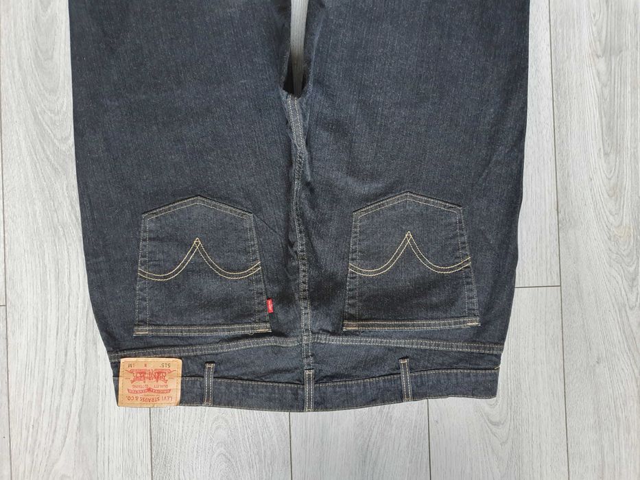 Blugi LEVI'S 515 Boot cut / Low Rise femei- Marime 22 M (Talie 116 cm)