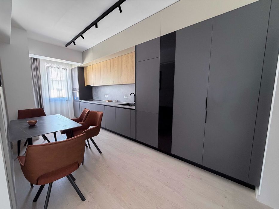 Inchiriez Apartament 2 camere