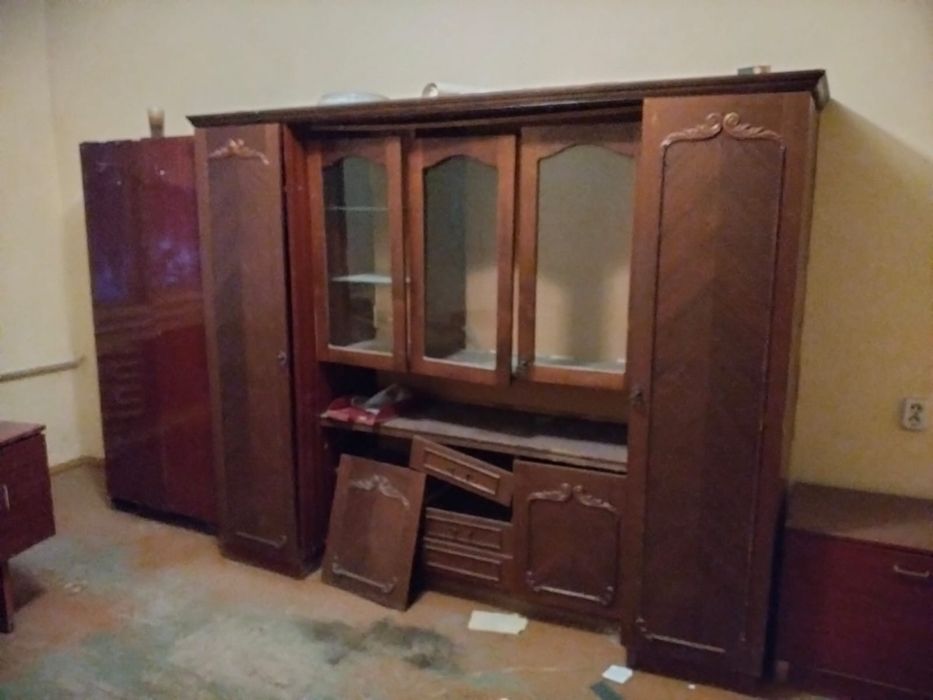 Шкаф полки  столы