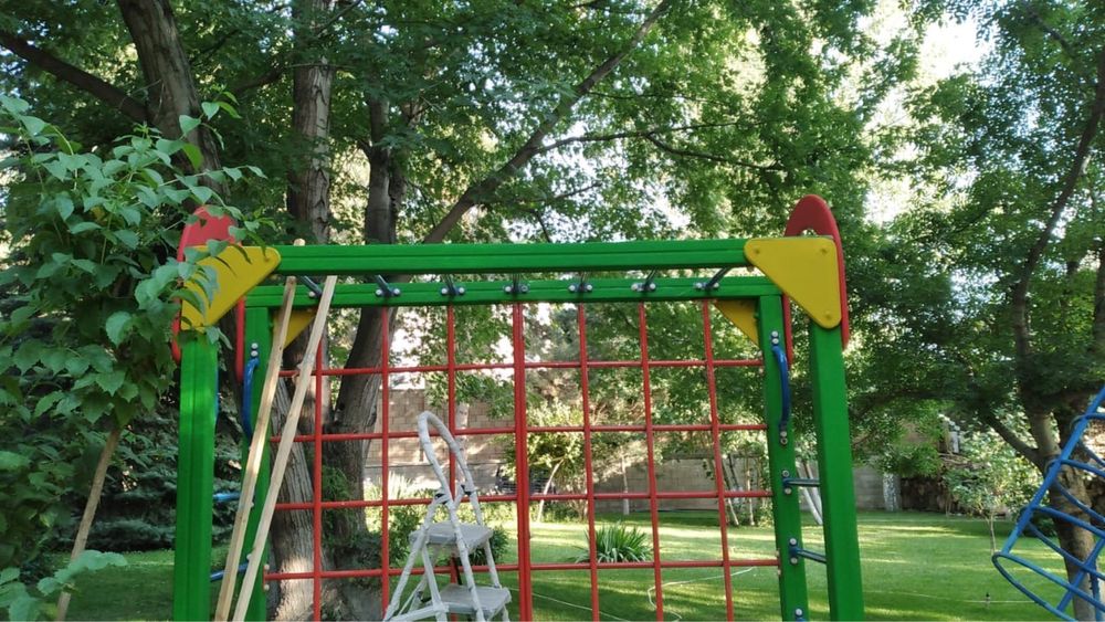 Ремонт детских площадок , плотник столяр