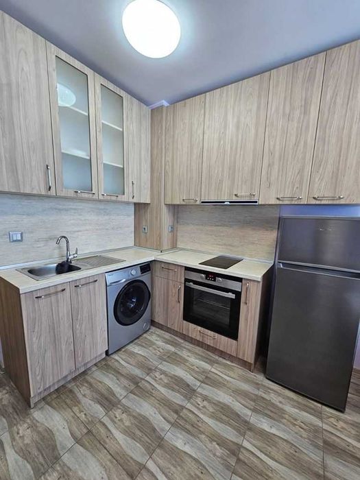 Дава се под наем Едностаен апартамент в София, Студентски град - 40 кв.м за 346.8 € - Снимка #2