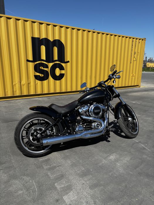 2018 Harley-Davidson Breakout FXBR