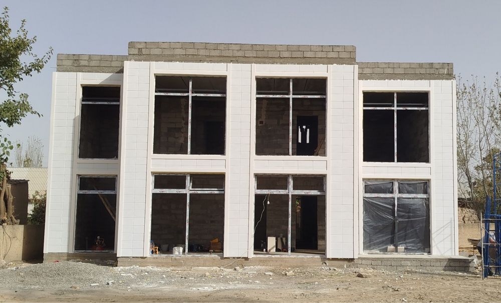 Котеж сотилади Зомин шахрида