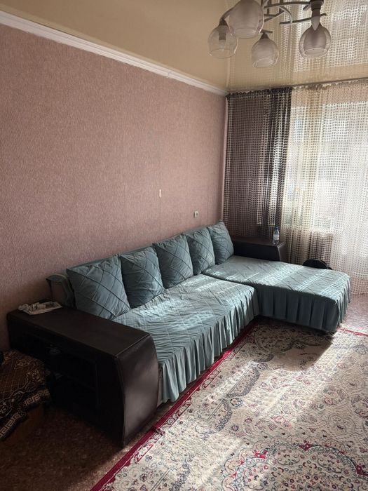 Продам диван в хорошем состоянии