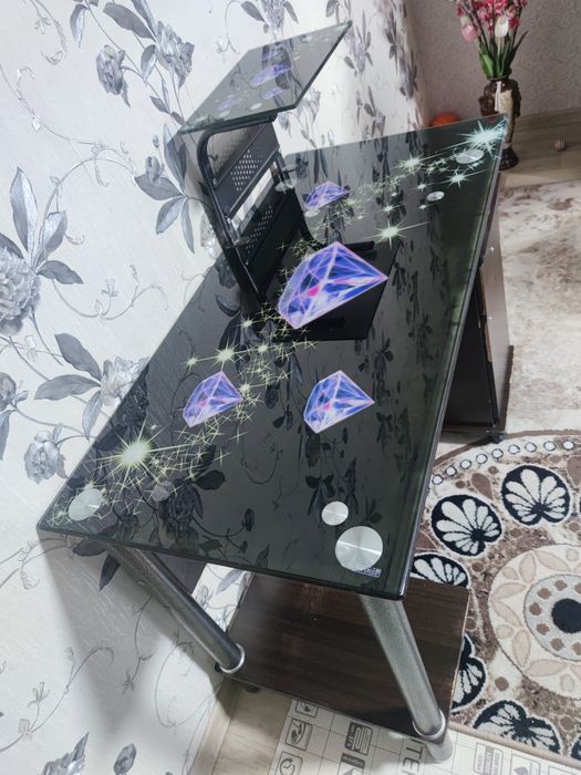 Компьютерный стол