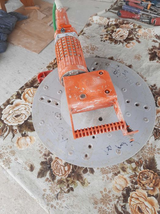 Mașini de tinci în stare buna