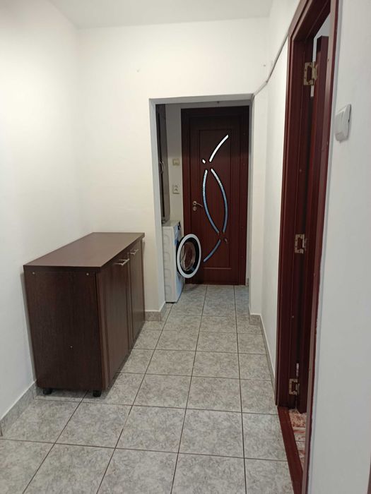 2 camere -Calea București -Lapus - etaj 2/7- centrala proprie - AC
