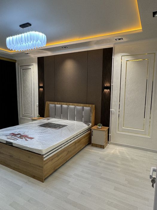 3 xonali kvartira sotiladi