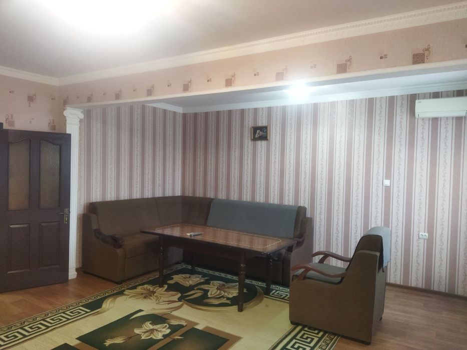 квартиру в аренду.