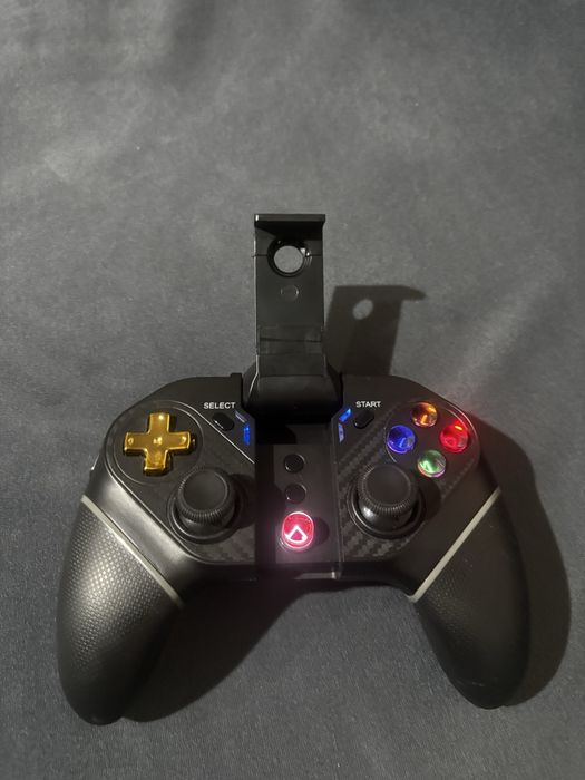 Безжичен контролер iPega Gold Warrior PG-9218