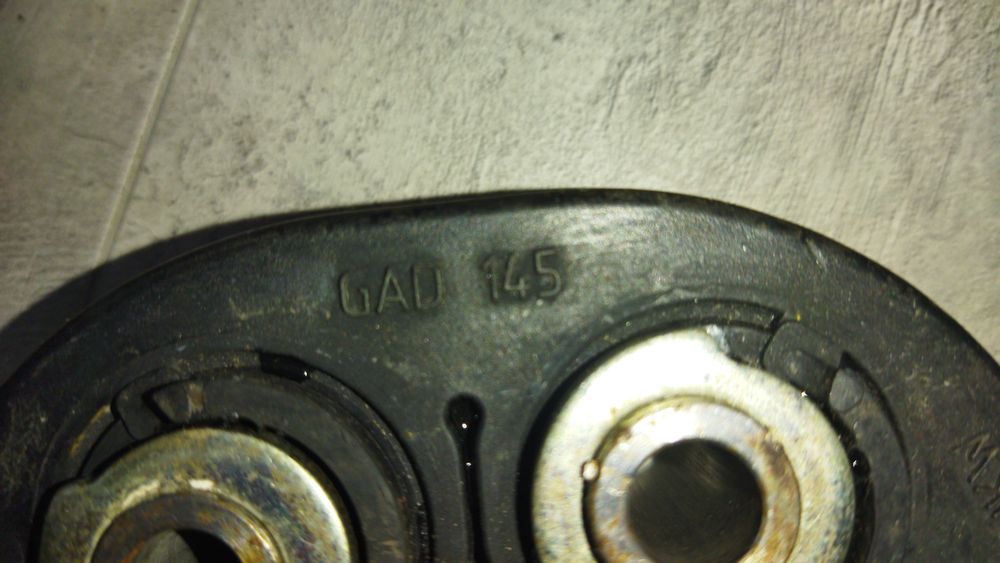 Продам НОВУЮ эластичную муфту для мерседес