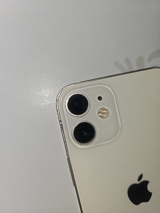 Продам/обмен iPhone 12 mini