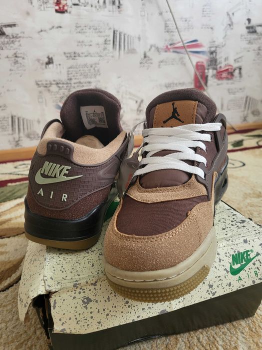 Air Jordan 4 RM brown