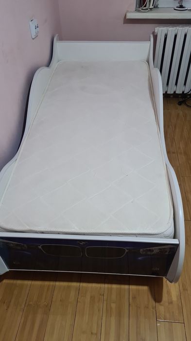 Детский кровать и матрас