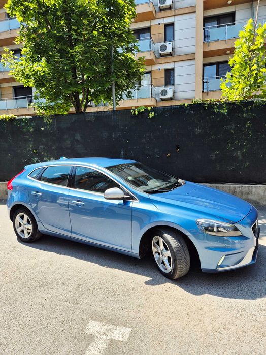 Volvo V40 R-Design | 2.0 Diesel Euro 6 | 120 CP | Revizie recentă | ITP 2027