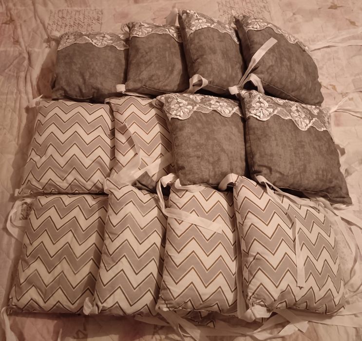 Бортики в кроватку