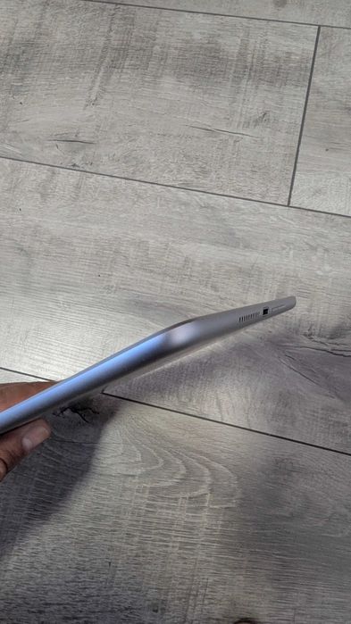 продава се ipad mini 5 256GB
