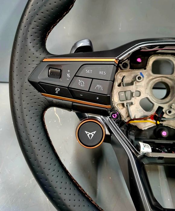 Volan Cupra Formentor 2023 seat fara airbag