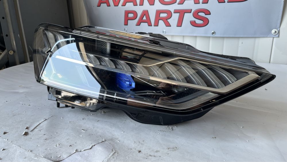 Десен фар Audi A7 RS7 2019-