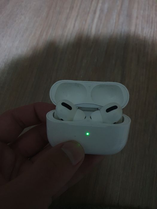 Airpords pro (1gen]