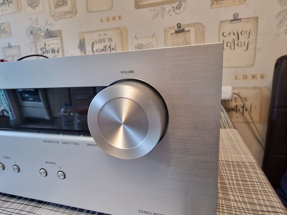 Усилвател Onkyo TX-8220