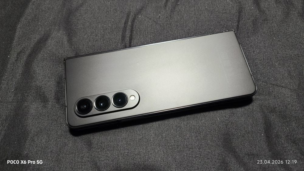 Samsung Galaxy Z Fold4