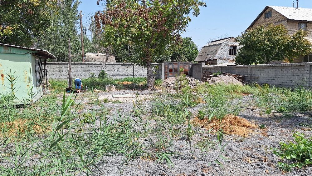 Yangiyolda yer sotiladi. 6 sotix