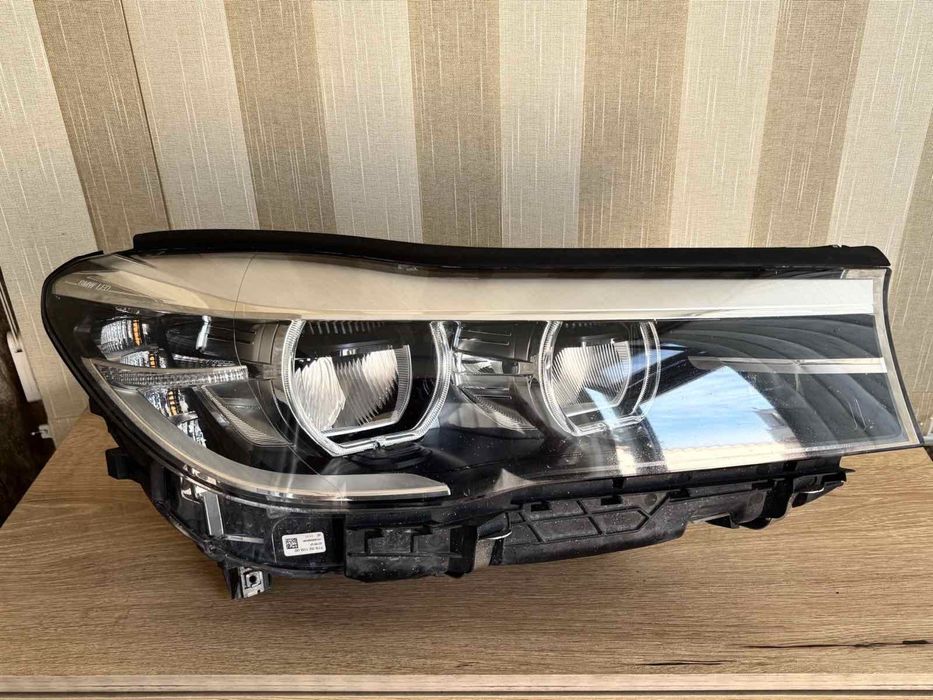 Фарове и стопове за BMW 7 серия G11-G12